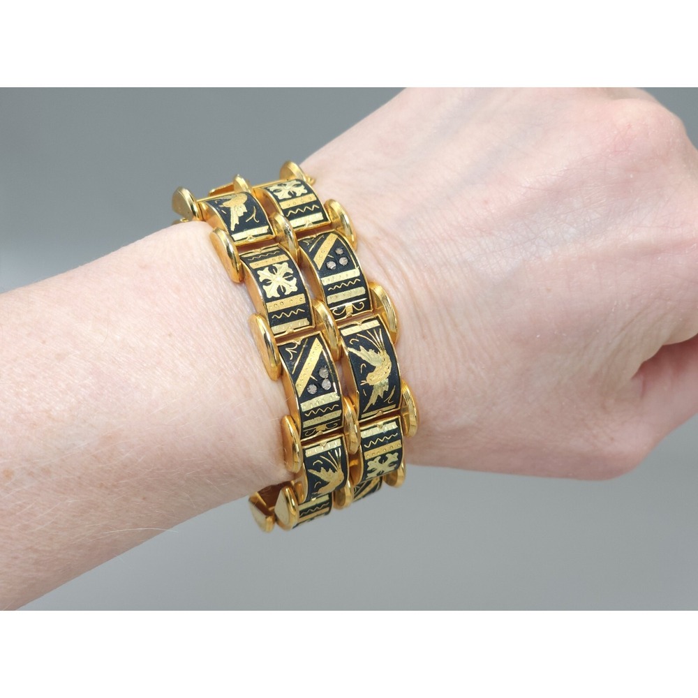 1 Inch Wide Damascene Gold Black Panel Link Bracelet Multi Row 6.5" Safety Bird